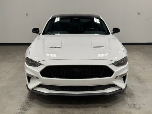 Certified 2022 Ford Mustang GT Premium w/ Black Accent Package RWD image 4