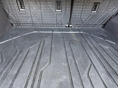 Used 2024 Chevrolet Equinox LS w/ LS Convenience Package image 15