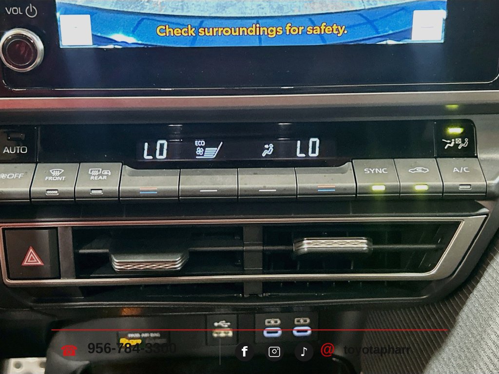 Used 2026 Toyota Camry SE w/ Convenience Package FWD image 14