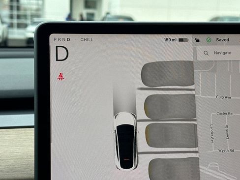 Used 2023 Tesla Model Y Long Range image 23