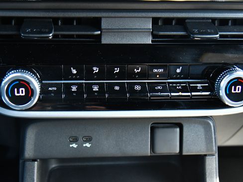 Used 2024 Honda Prologue Touring image 27