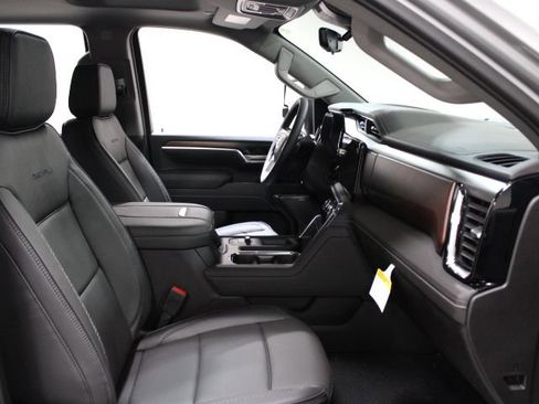New 2026 GMC Sierra 2500 Denali w/ Denali Reserve Package image 27