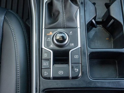 Used 2023 Kia Sorento X-Line EX image 28