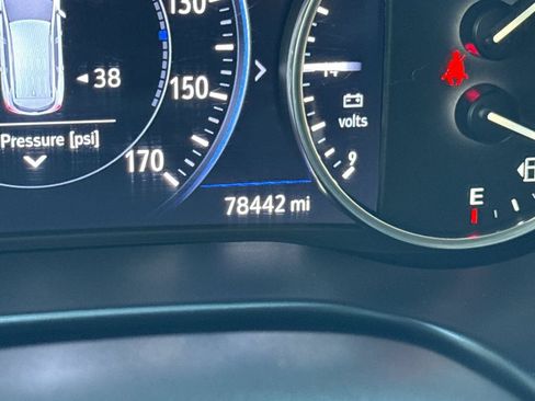 Used 2021 Buick Enclave Avenir w/ Avenir Technology Package FWD image 30