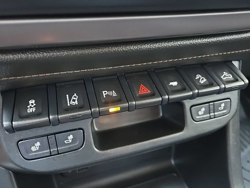 Used 2021 GMC Canyon AT4 w/ Driver Alert Package AWD/4WD image 66
