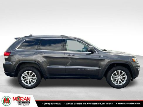 Used 2021 Jeep Grand Cherokee Laredo AWD/4WD image 6