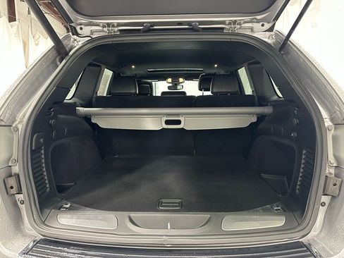 Used 2018 Jeep Grand Cherokee Limited AWD/4WD image 49