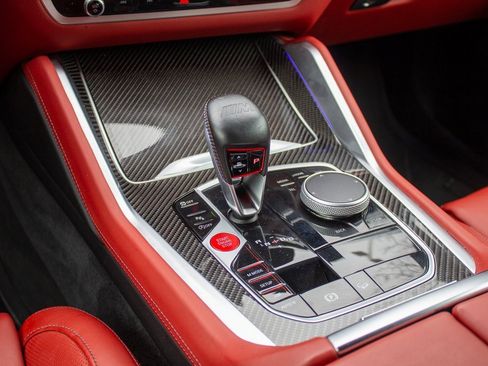 Used 2025 BMW X5 M Competition w/ Executive Package image 21