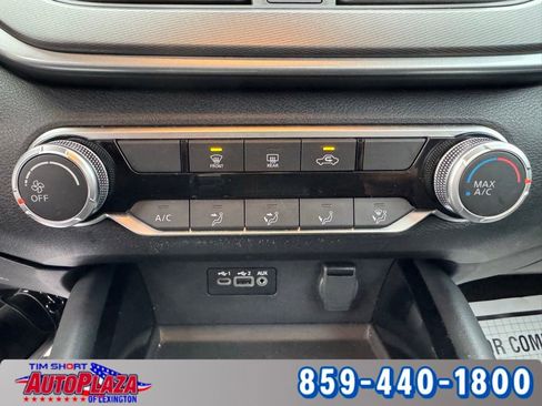 Used 2025 Nissan Altima 2.5 SR image 31