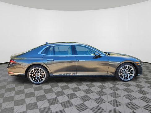 Used 2026 Genesis G90 3.5T AWD/4WD image 6