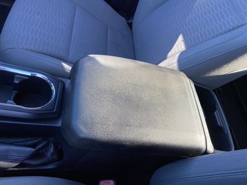 Used 2019 Toyota Tacoma SR image 39