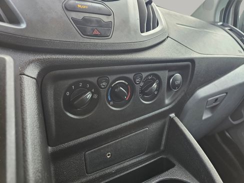 Used 2019 Ford Transit 250 148 Medium Roof image 9