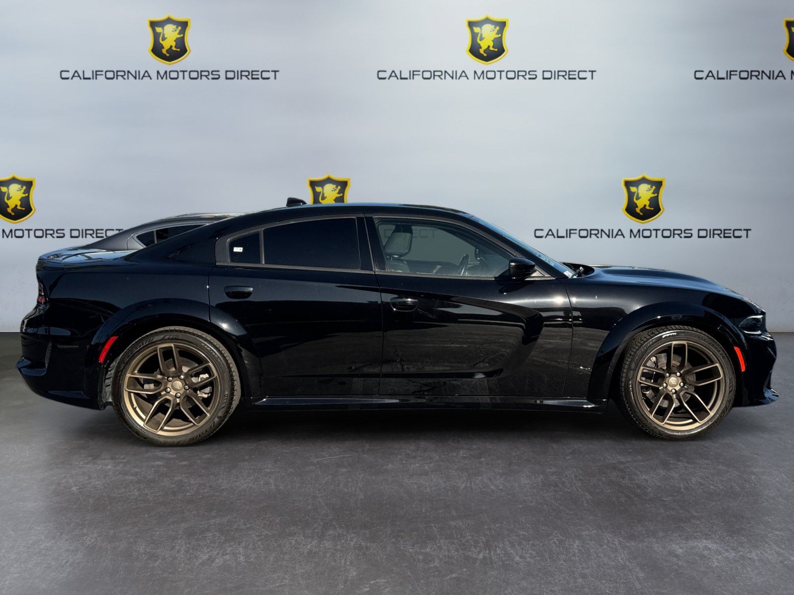 Used 2016 Dodge Charger R/T RWD image 6