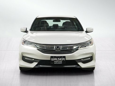 Used 2016 Honda Accord Sport image 8