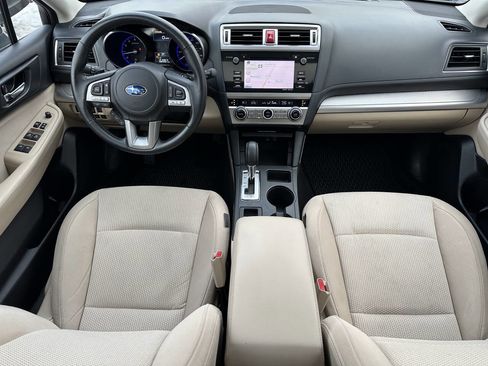 Used 2016 Subaru Outback 2.5i Premium image 15