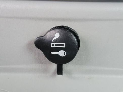 Used 2006 Chrysler PT Cruiser image 25