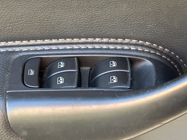 Used 2007 Saab 9-3 2.0T w/ Anniversary Pkg FWD image 27