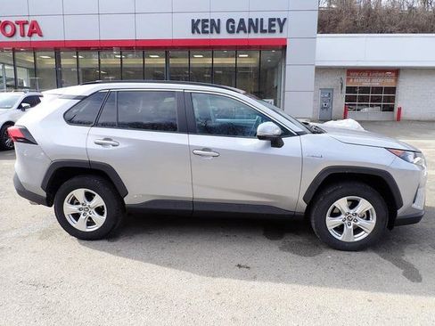 Certified 2021 Toyota RAV4 LE image 2