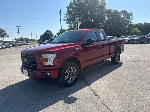 Used 2015 Ford F150 XLT w/ Equipment Group 302A Luxury AWD/4WD image 5