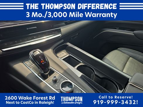 Used 2022 Cadillac Escalade Sport w/ Touring Package AWD/4WD image 26