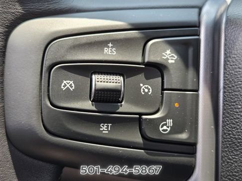Used 2022 GMC Sierra 1500 SLT AWD/4WD image 26