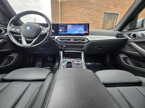 Used 2024 BMW i4 eDrive40 w/ Premium Package RWD image 41