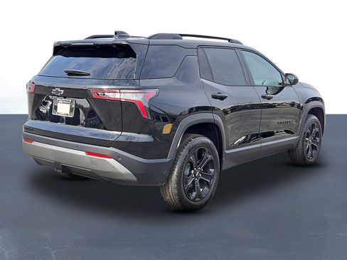 New 2026 Chevrolet Equinox LT w/ Midnight Edition image 5