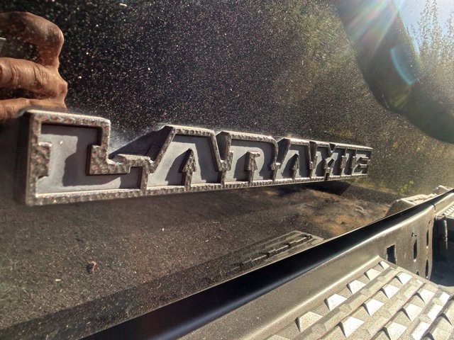Used 2022 RAM 2500 Laramie w/ Night Edition AWD/4WD image 5