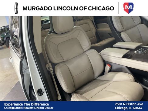 Used 2024 Lincoln Navigator Reserve AWD/4WD image 33