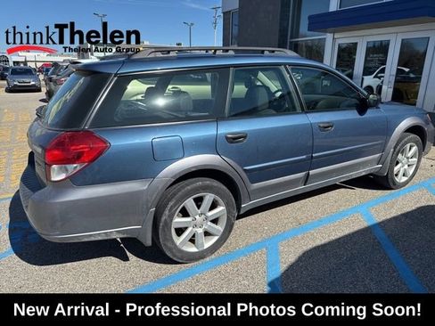 Used 2009 Subaru Outback 2.5i Special Edition image 4
