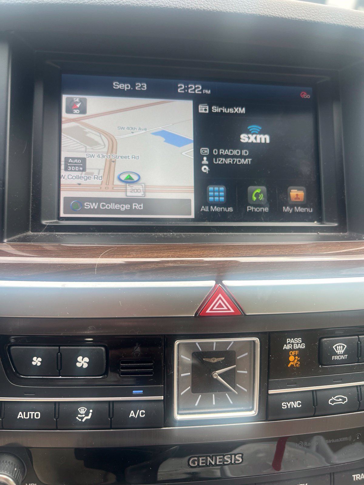 Used 2020 Genesis G80 3.8 RWD image 6