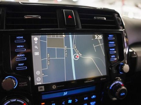 Used 2020 Toyota 4Runner TRD Pro AWD/4WD image 9