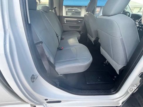 Used 2020 RAM 1500 Classic SLT AWD/4WD image 13