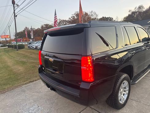 Used 2019 Chevrolet Tahoe LT image 11