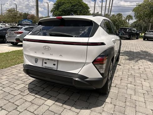 Used 2025 Hyundai Kona SEL FWD image 38