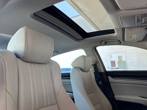 Used 2022 Honda Accord EX-L image 13