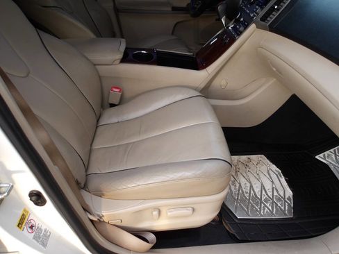 Used 2009 Toyota Venza AWD image 7