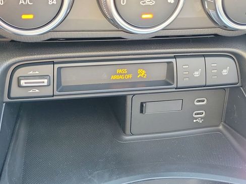 New 2026 MAZDA MX-5 Miata RF Grand Touring image 30