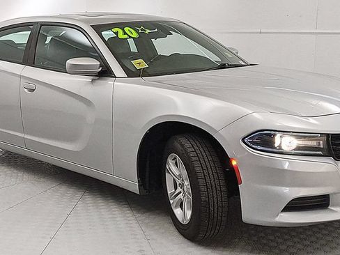 Used 2020 Dodge Charger SXT w/ Leather Interior Group RWD image 1