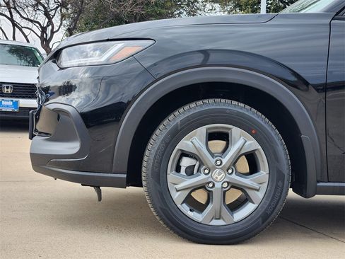 New 2026 Honda HR-V LX image 5