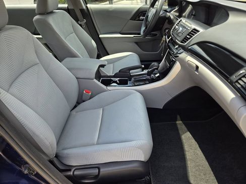 Certified 2017 Honda Accord LX image 13