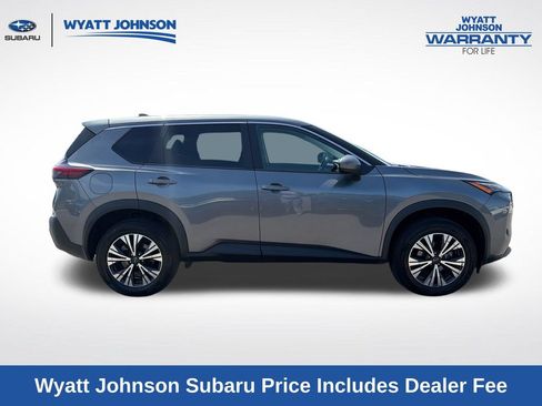 Used 2023 Nissan Rogue SV FWD image 11