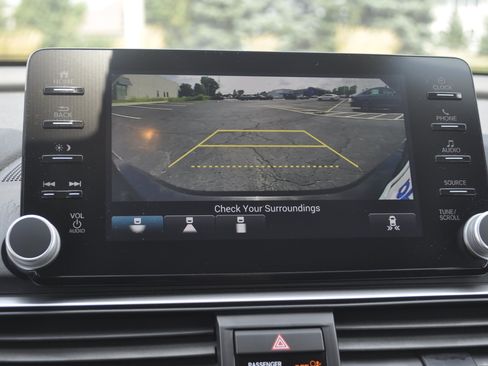 Used 2018 Honda Accord EX-L image 24
