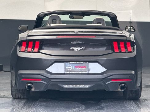 Used 2024 Ford Mustang Premium image 5