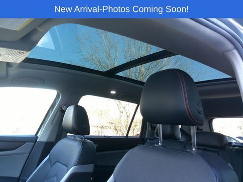 Used 2024 Volkswagen Atlas Peak Edition SEL image 27