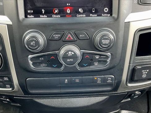 Used 2019 RAM 1500 Big Horn image 18