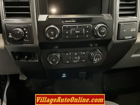 Used 2022 Ford F250 XLT w/ XLT Value Package AWD/4WD image 19
