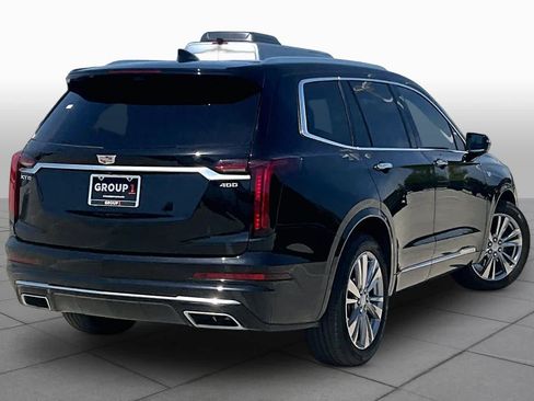 Used 2024 Cadillac XT6 Premium Luxury w/ Technology Package FWD image 12
