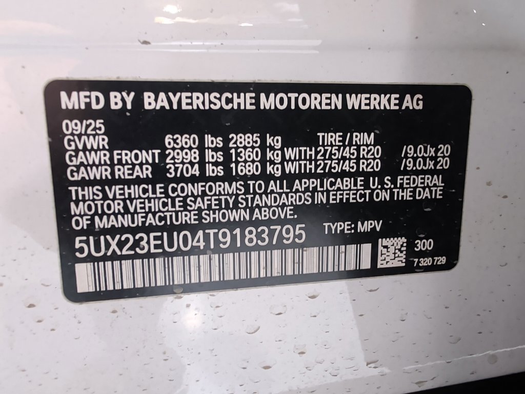 Certified 2026 BMW X5 xDrive40i w/ Climate Comfort Package AWD/4WD image 3