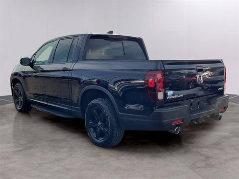 Certified 2022 Honda Ridgeline Black Edition image 6